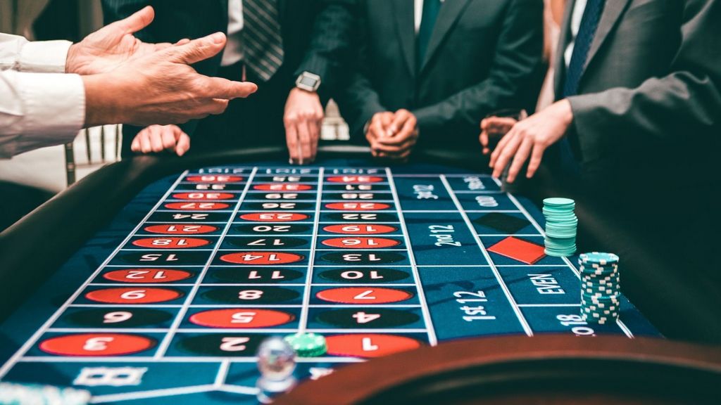 Bankroll Management Secrets: How to Play Longer and Win More